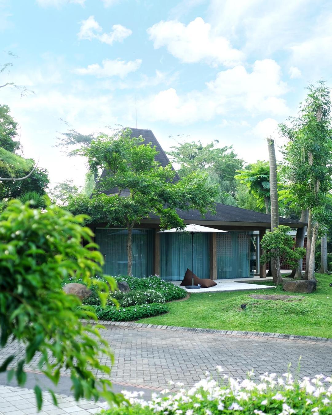 Djoglo Luxury Bungalow Wendit المظهر الخارجي الصورة